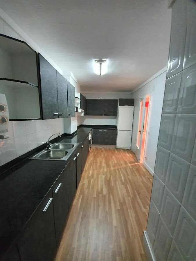 Nataixa Apartment Roses 0*,